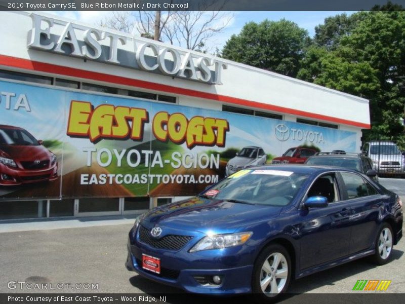 Blue Ribbon Metallic / Dark Charcoal 2010 Toyota Camry SE