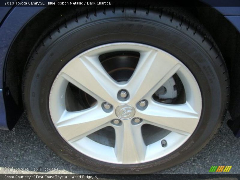 Blue Ribbon Metallic / Dark Charcoal 2010 Toyota Camry SE
