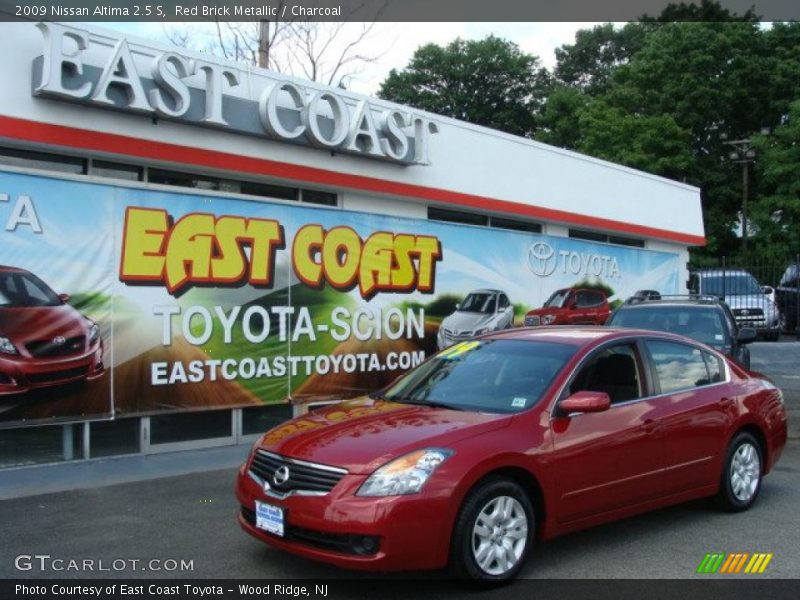 Red Brick Metallic / Charcoal 2009 Nissan Altima 2.5 S