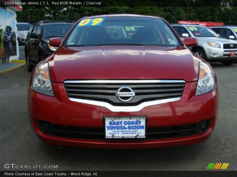 Red Brick Metallic / Charcoal 2009 Nissan Altima 2.5 S