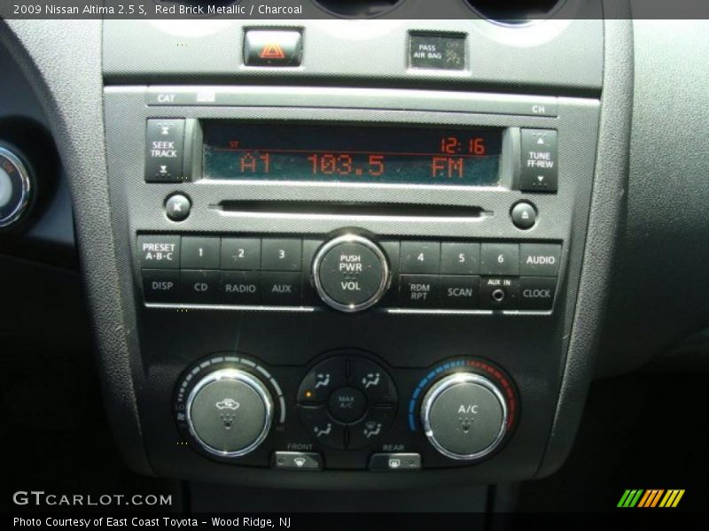 Red Brick Metallic / Charcoal 2009 Nissan Altima 2.5 S