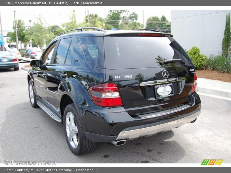 Black / Macadamia 2007 Mercedes-Benz ML 350 4Matic