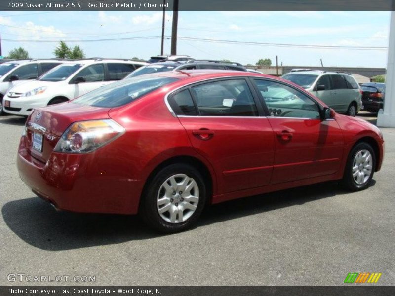 Red Brick Metallic / Charcoal 2009 Nissan Altima 2.5 S