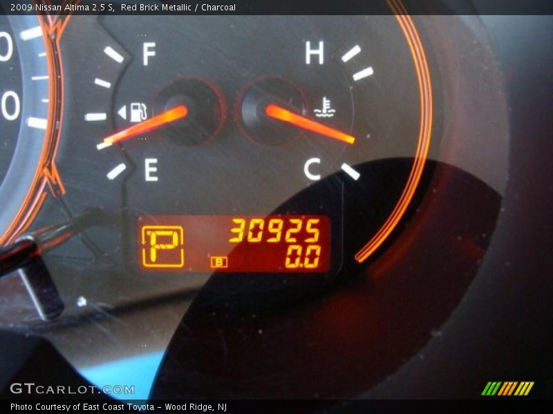 Red Brick Metallic / Charcoal 2009 Nissan Altima 2.5 S