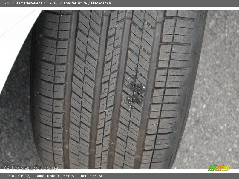 Alabaster White / Macadamia 2007 Mercedes-Benz GL 450