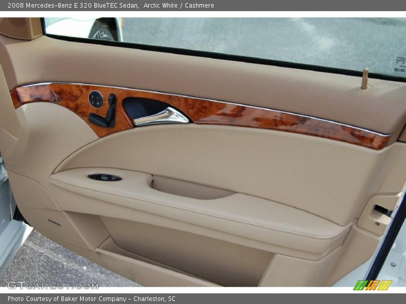 Arctic White / Cashmere 2008 Mercedes-Benz E 320 BlueTEC Sedan