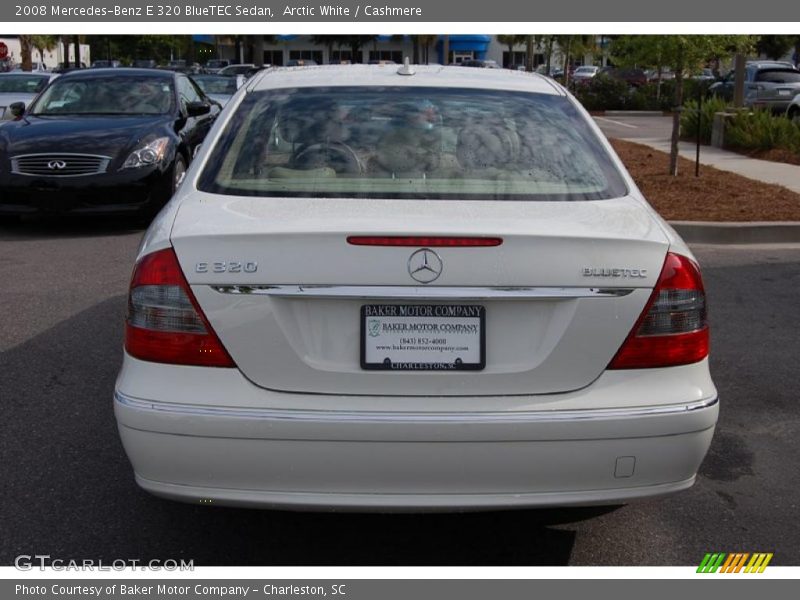 Arctic White / Cashmere 2008 Mercedes-Benz E 320 BlueTEC Sedan