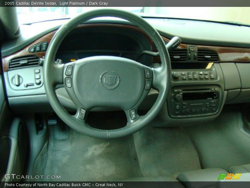 Light Platinum / Dark Gray 2005 Cadillac DeVille Sedan