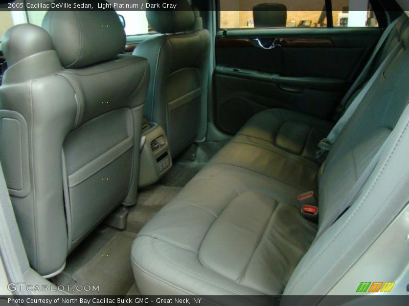 Light Platinum / Dark Gray 2005 Cadillac DeVille Sedan