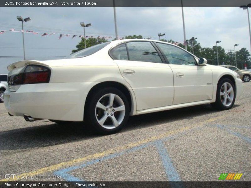 Ivory White / Taupe 2005 Pontiac Bonneville GXP