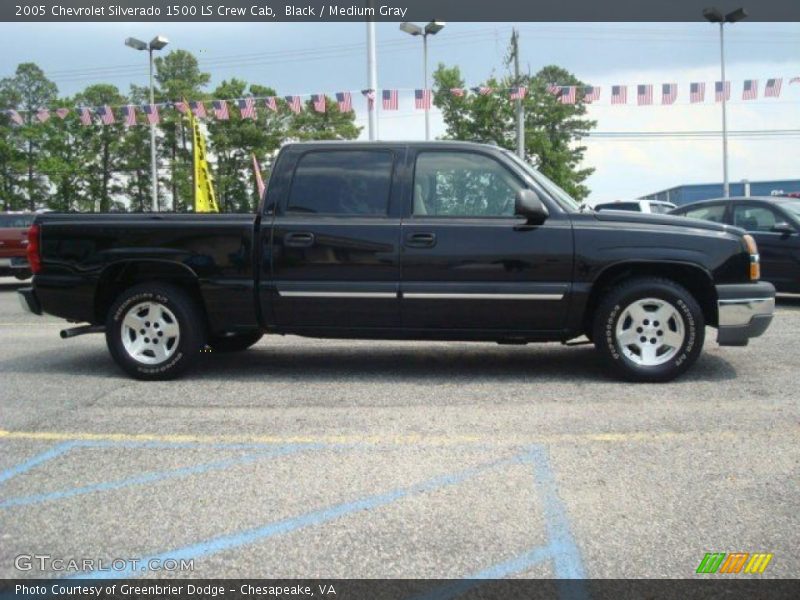 Black / Medium Gray 2005 Chevrolet Silverado 1500 LS Crew Cab