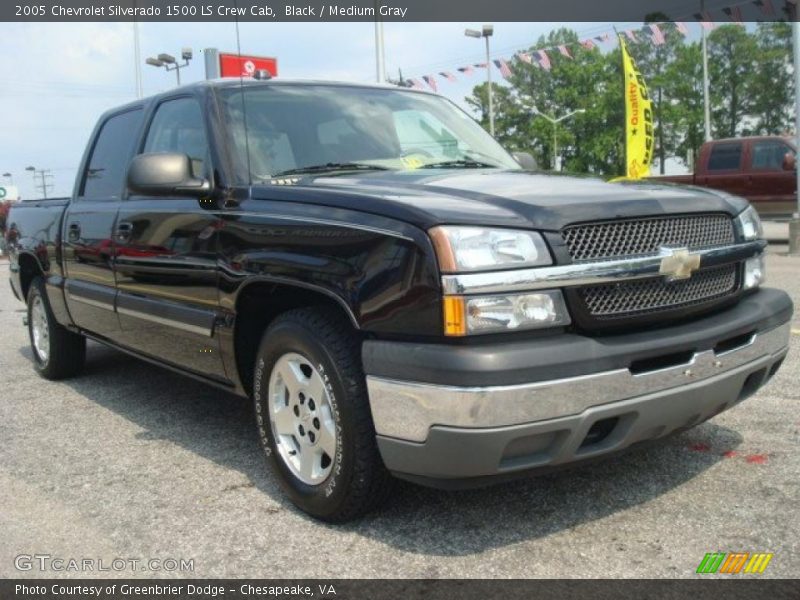 Black / Medium Gray 2005 Chevrolet Silverado 1500 LS Crew Cab