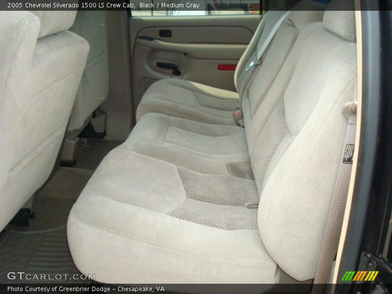 Black / Medium Gray 2005 Chevrolet Silverado 1500 LS Crew Cab