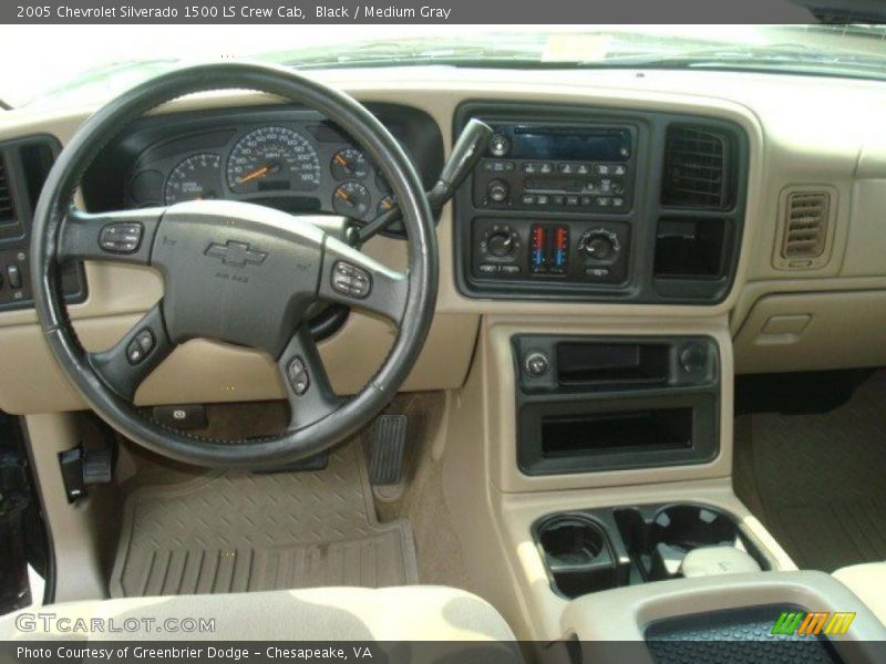 Black / Medium Gray 2005 Chevrolet Silverado 1500 LS Crew Cab