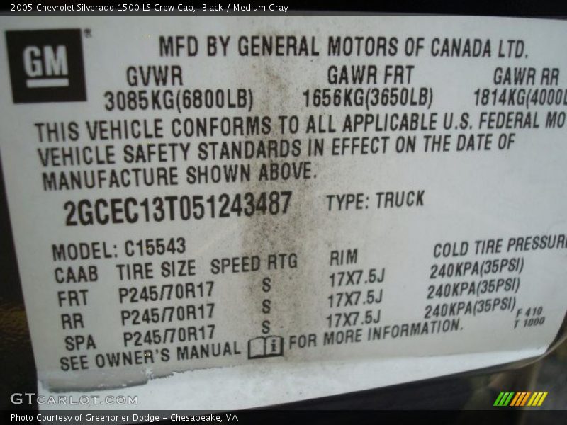 Black / Medium Gray 2005 Chevrolet Silverado 1500 LS Crew Cab