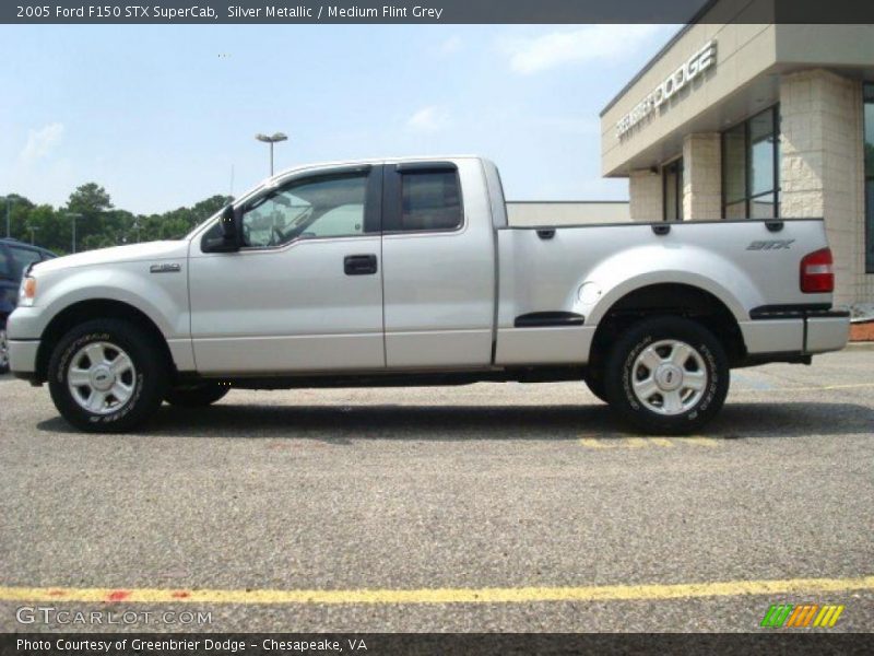 Silver Metallic / Medium Flint Grey 2005 Ford F150 STX SuperCab