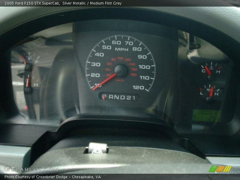 Silver Metallic / Medium Flint Grey 2005 Ford F150 STX SuperCab