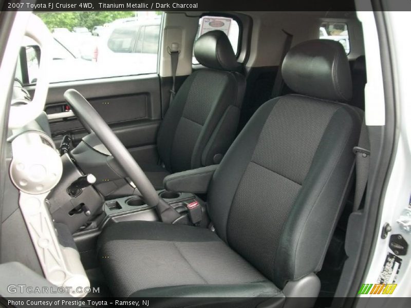 Titanium Metallic / Dark Charcoal 2007 Toyota FJ Cruiser 4WD