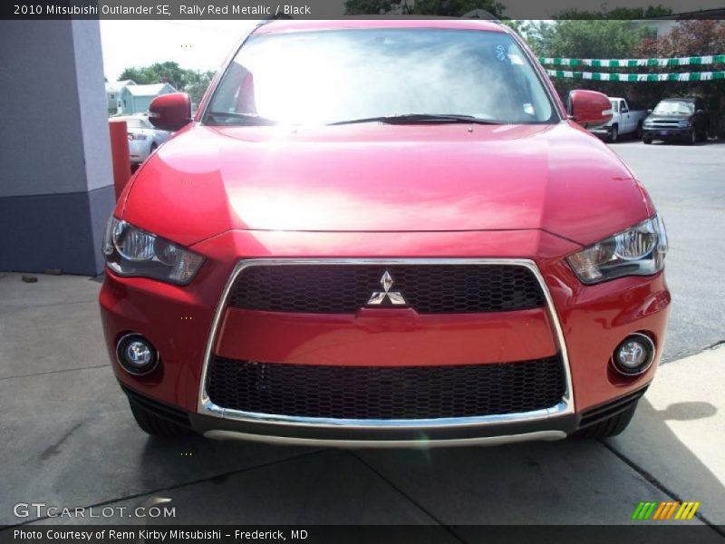 Rally Red Metallic / Black 2010 Mitsubishi Outlander SE