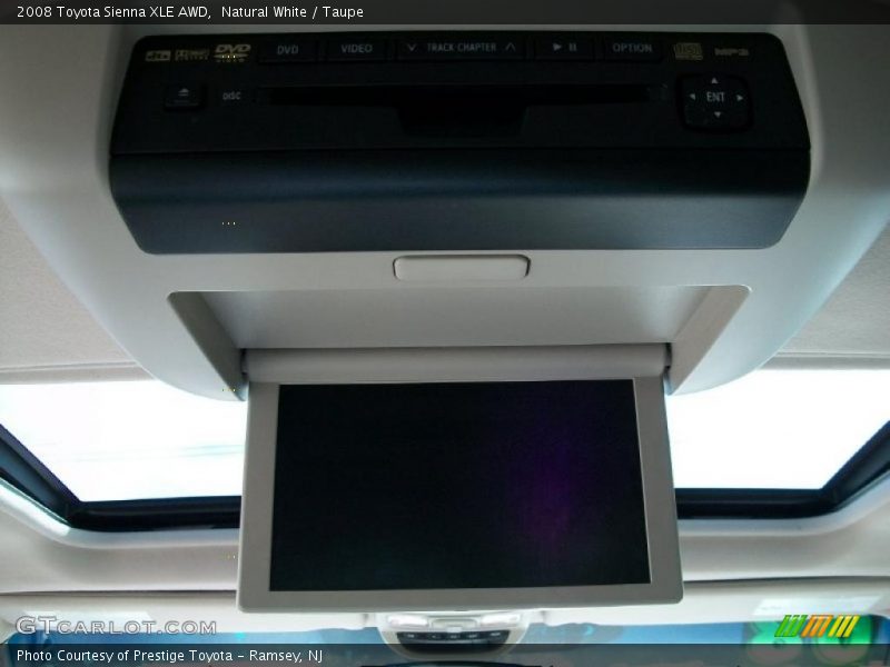 Natural White / Taupe 2008 Toyota Sienna XLE AWD