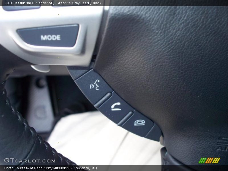 Graphite Gray Pearl / Black 2010 Mitsubishi Outlander SE