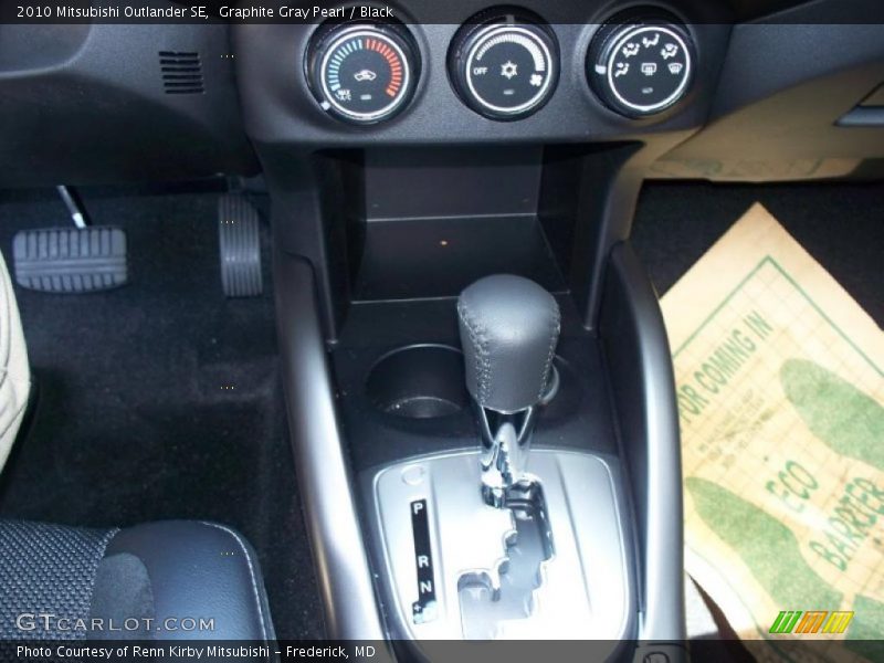 Graphite Gray Pearl / Black 2010 Mitsubishi Outlander SE