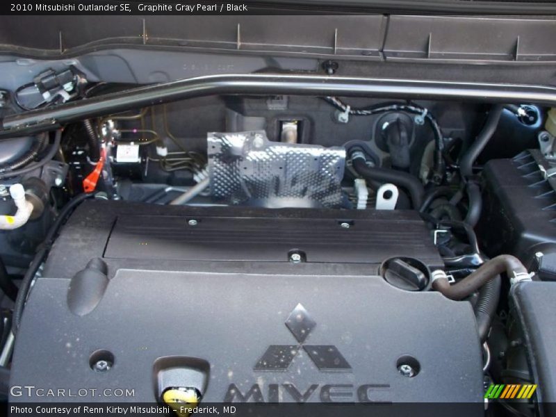 Graphite Gray Pearl / Black 2010 Mitsubishi Outlander SE