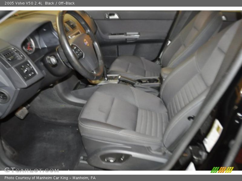 Black / Off-Black 2005 Volvo V50 2.4i