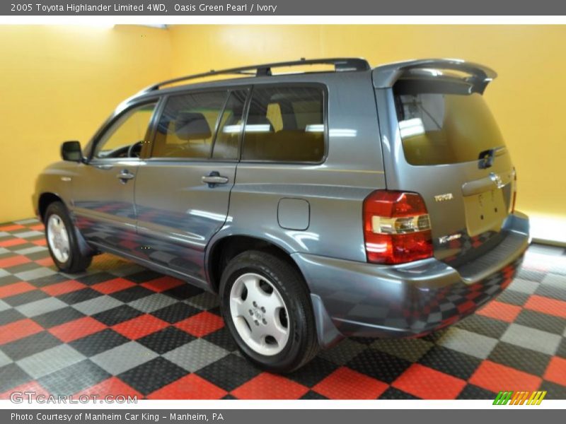Oasis Green Pearl / Ivory 2005 Toyota Highlander Limited 4WD