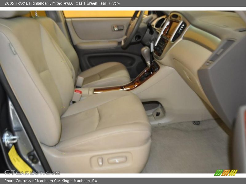 Oasis Green Pearl / Ivory 2005 Toyota Highlander Limited 4WD