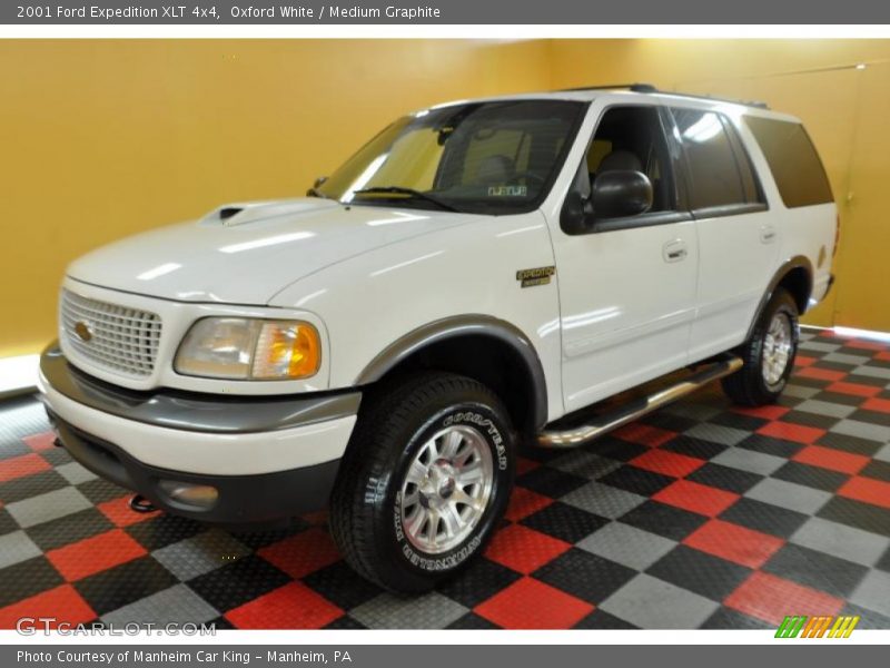 Oxford White / Medium Graphite 2001 Ford Expedition XLT 4x4