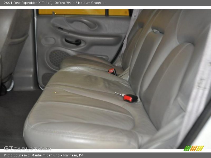 Oxford White / Medium Graphite 2001 Ford Expedition XLT 4x4