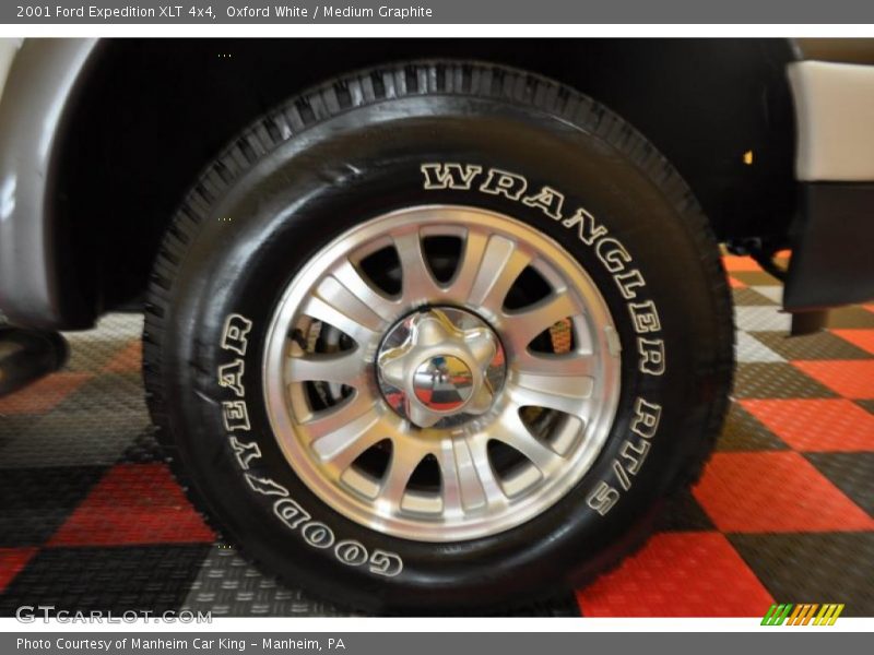 Oxford White / Medium Graphite 2001 Ford Expedition XLT 4x4