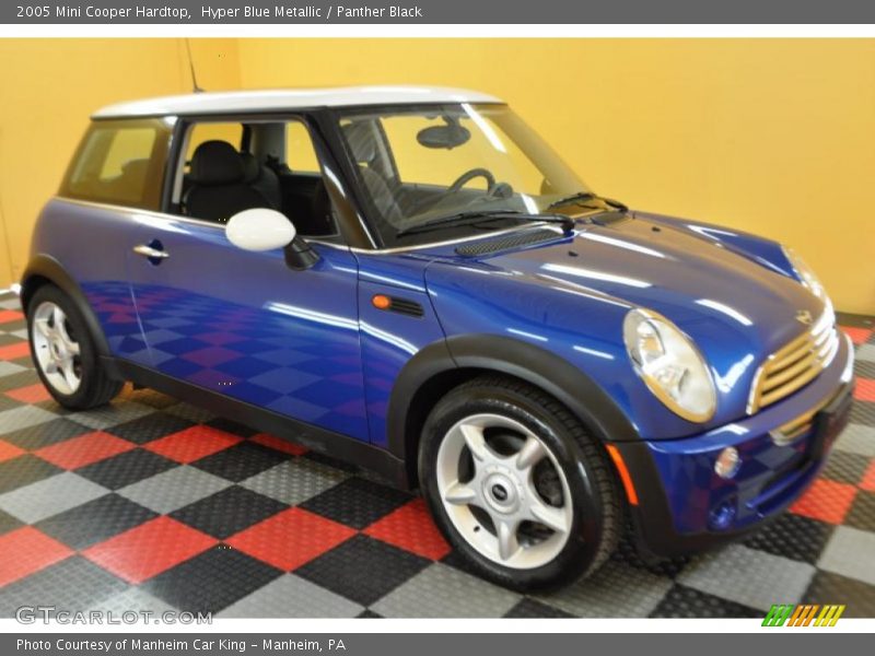 Hyper Blue Metallic / Panther Black 2005 Mini Cooper Hardtop