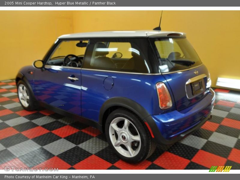 Hyper Blue Metallic / Panther Black 2005 Mini Cooper Hardtop