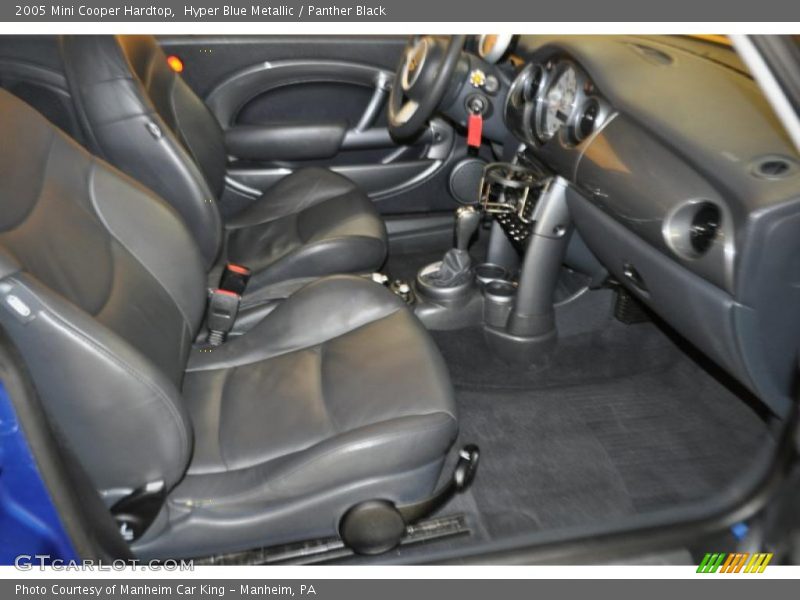 Hyper Blue Metallic / Panther Black 2005 Mini Cooper Hardtop