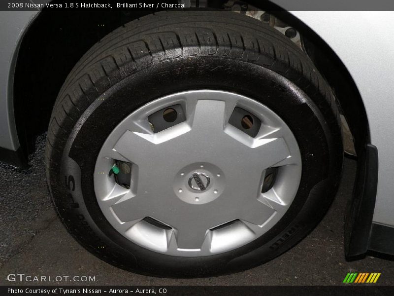 Brilliant Silver / Charcoal 2008 Nissan Versa 1.8 S Hatchback