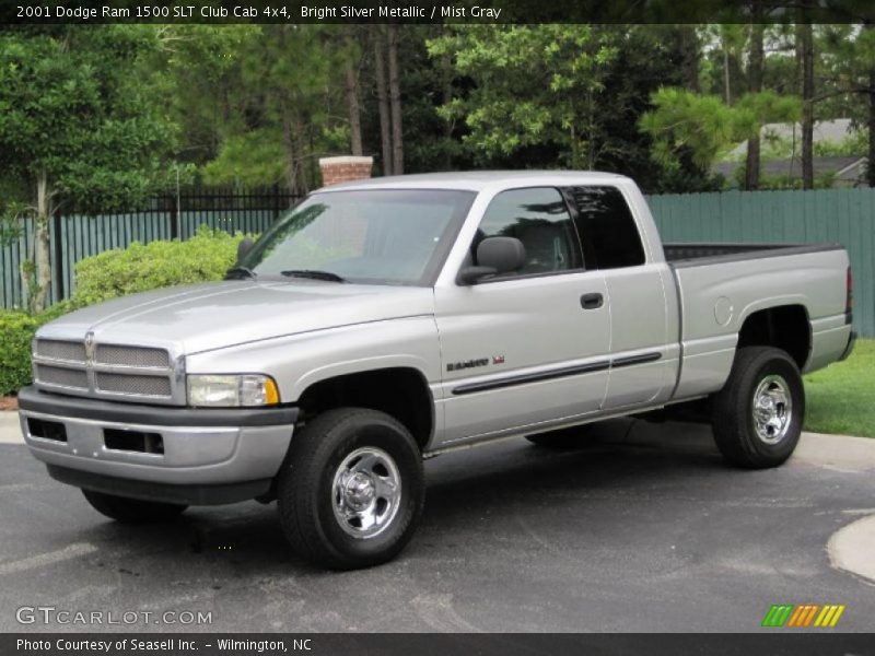 Bright Silver Metallic / Mist Gray 2001 Dodge Ram 1500 SLT Club Cab 4x4