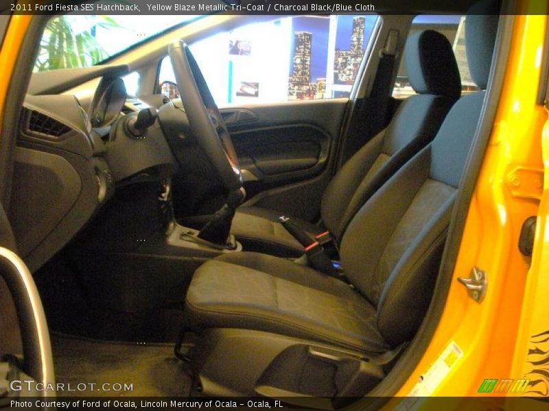 Yellow Blaze Metallic Tri-Coat / Charcoal Black/Blue Cloth 2011 Ford Fiesta SES Hatchback