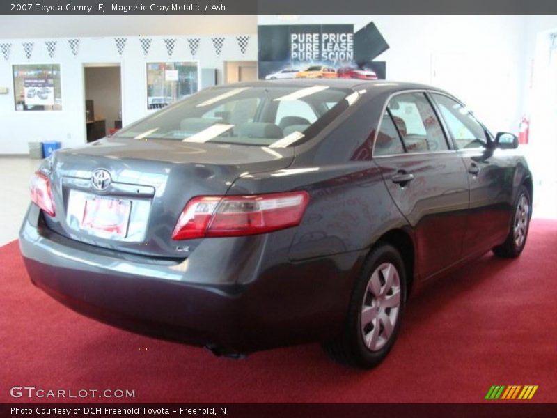 Magnetic Gray Metallic / Ash 2007 Toyota Camry LE