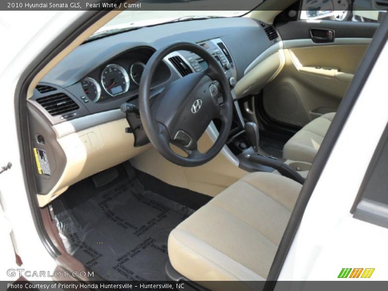 Pearl White / Camel 2010 Hyundai Sonata GLS