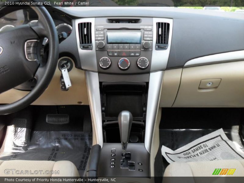 Pearl White / Camel 2010 Hyundai Sonata GLS