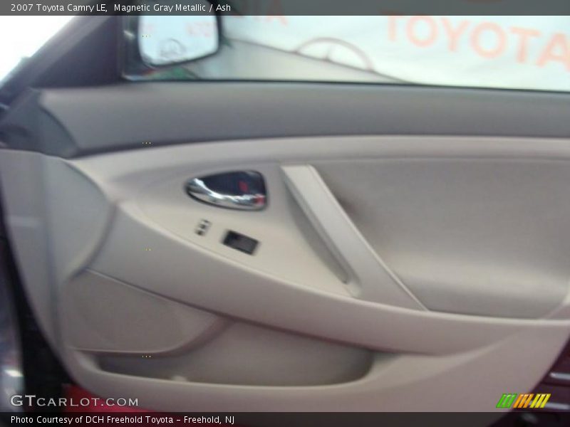 Magnetic Gray Metallic / Ash 2007 Toyota Camry LE