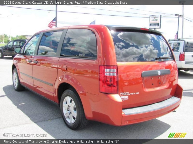 Sunburst Orange Pearl / Medium Slate Gray/Light Shale 2008 Dodge Grand Caravan SE
