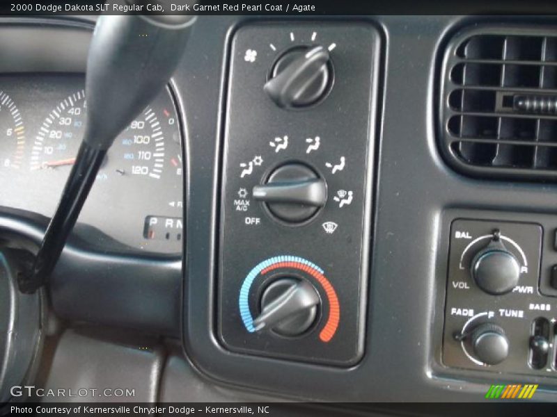 Dark Garnet Red Pearl Coat / Agate 2000 Dodge Dakota SLT Regular Cab
