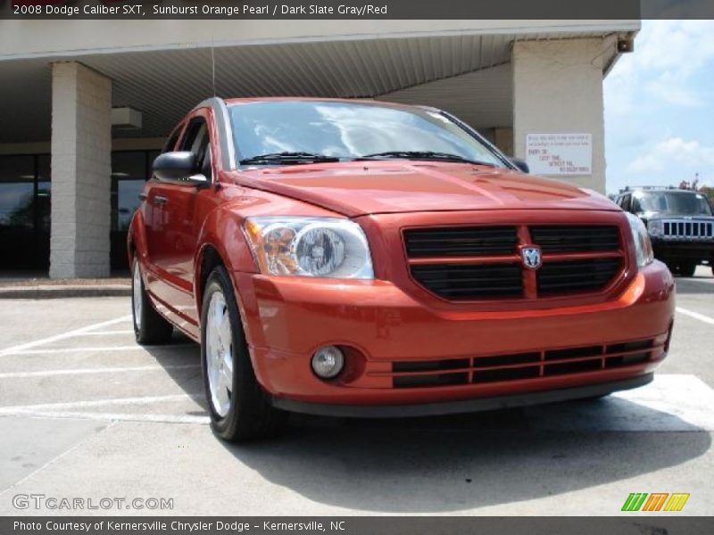 Sunburst Orange Pearl / Dark Slate Gray/Red 2008 Dodge Caliber SXT