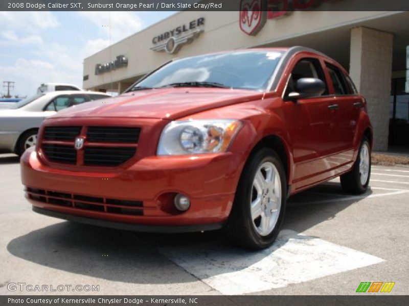 Sunburst Orange Pearl / Dark Slate Gray/Red 2008 Dodge Caliber SXT