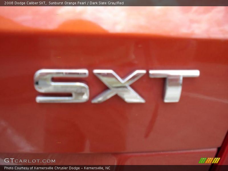 Sunburst Orange Pearl / Dark Slate Gray/Red 2008 Dodge Caliber SXT