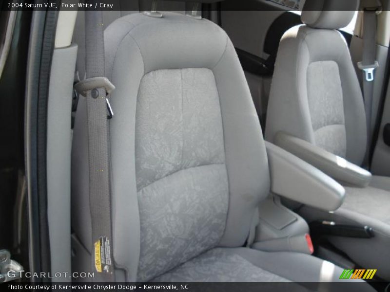 Polar White / Gray 2004 Saturn VUE