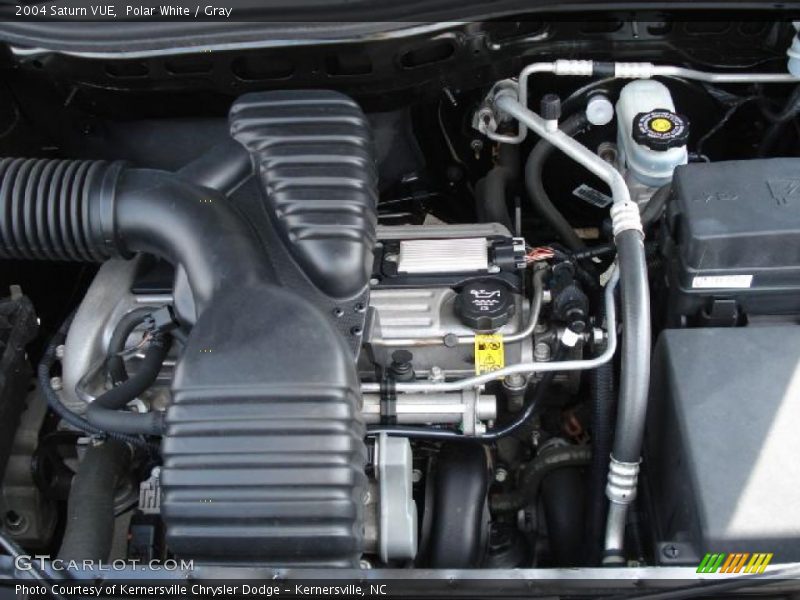 Polar White / Gray 2004 Saturn VUE